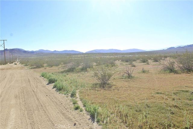 1 Kimshew Road, Apple Valley