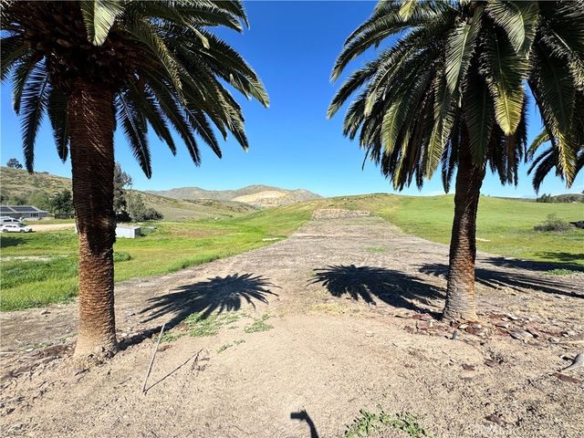 Vacant Land, Lake Elsinore