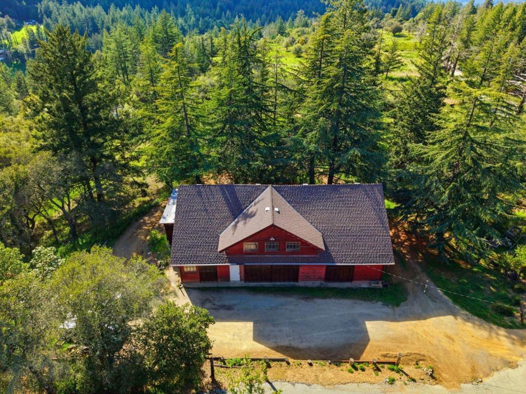 Photo of Listing #ML82037399