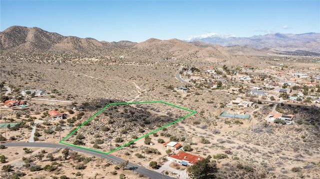 9486 Carmelita Circle, Yucca Valley