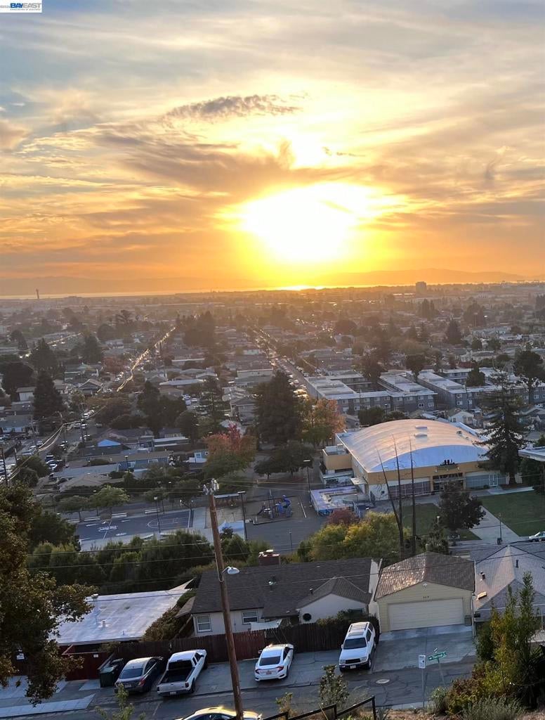 Photo of Listing #41126296