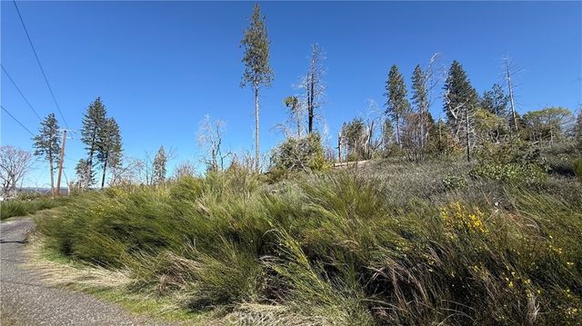Starcrest Lane, Berry Creek
