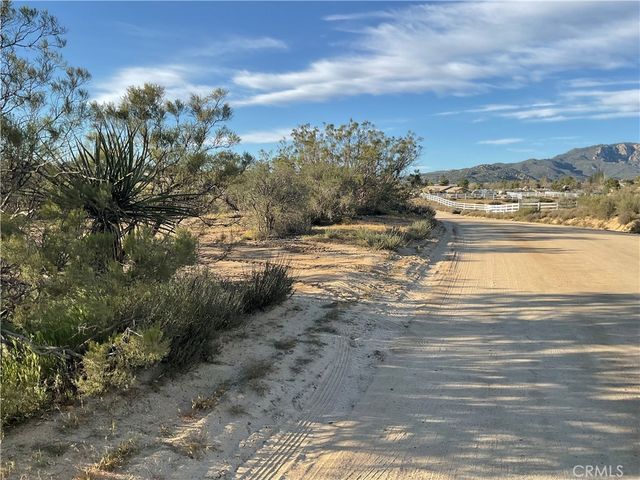 687 Saddleback Drive, Aguanga