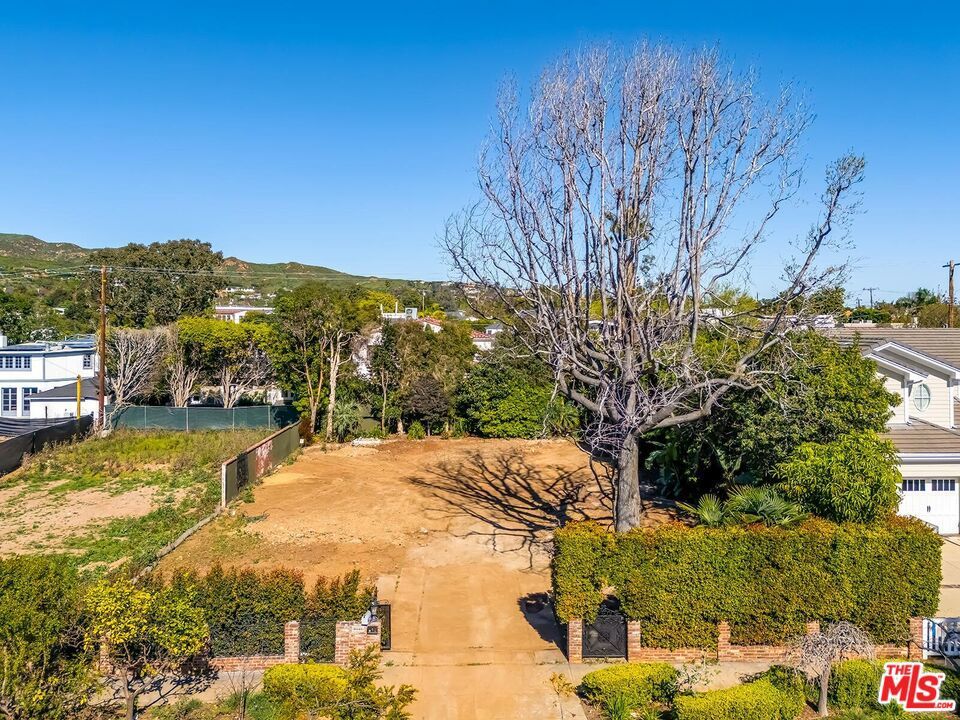 Photo of Listing #26661207