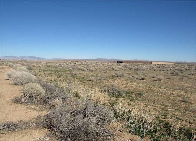216-093-07-00-2 Orville Wright Court, California City