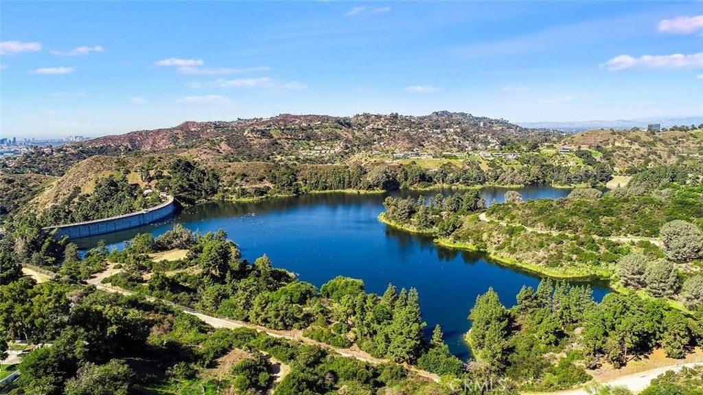 2801 Durand Drive, Hollywood Hills East