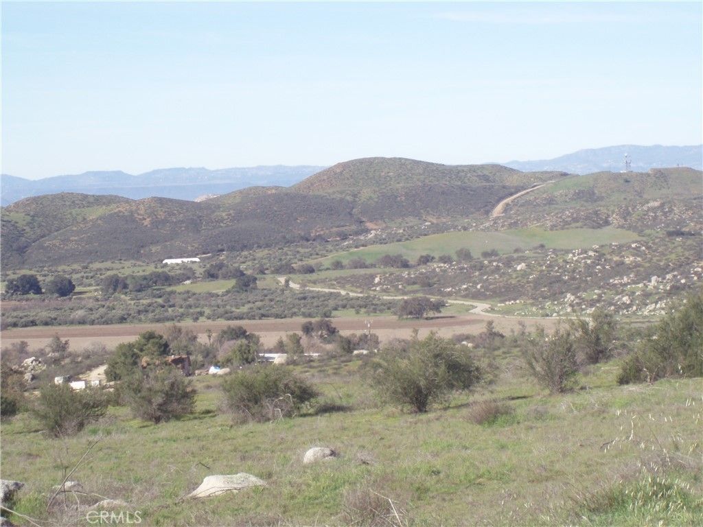 Linderman Road, Hemet