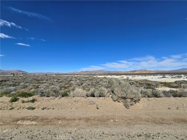2 Northside Road, Lucerne Valley