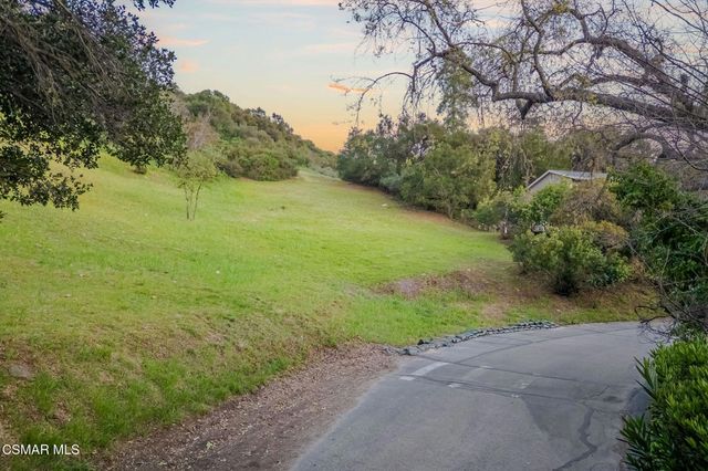 44 Upper Lake Road, Lake Sherwood