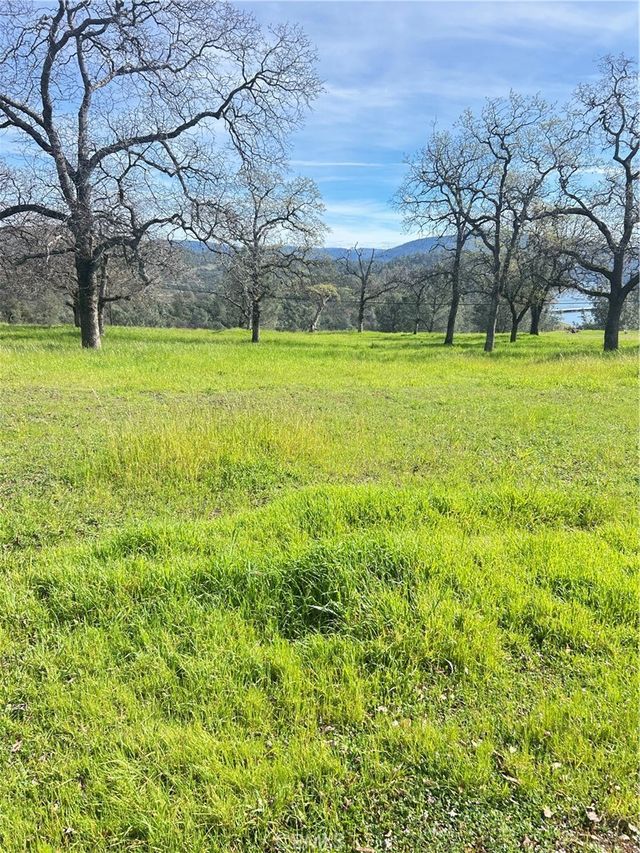 Sunview, Paradise
