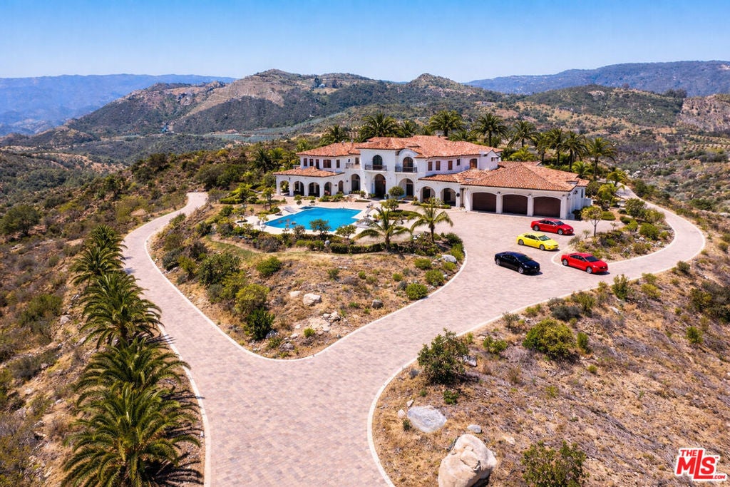 Photo of Listing #26663471