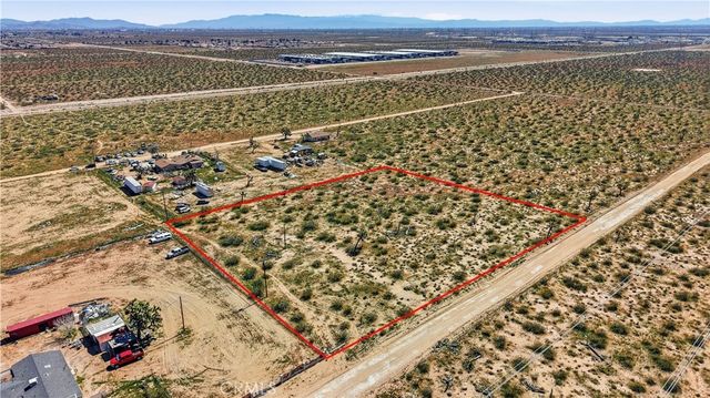 Otter Avenue, Adelanto