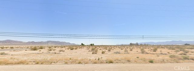 Ghost Town Road, Yermo