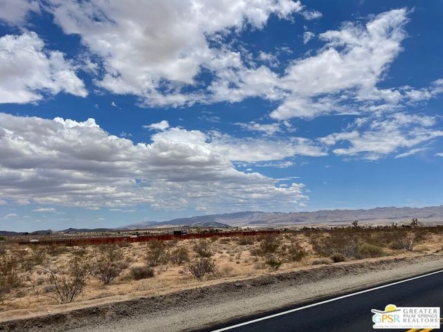 32 Border Ave, Joshua Tree