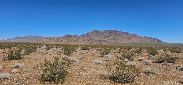 Pole Line Rd, Lucerne Valley