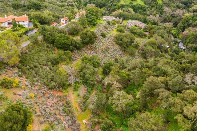 27388 Sherlock Court, Los Altos