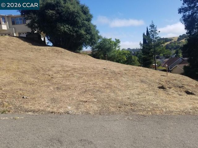 2525 Brandt St, Pinole