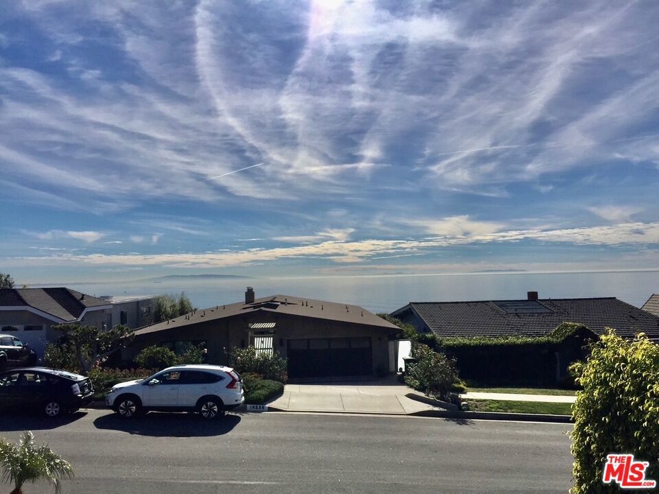 Photo of Listing #26663223