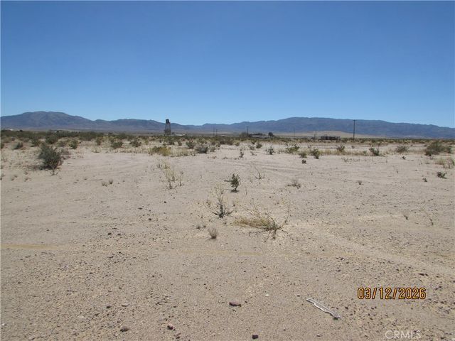 26 Telephone Road, 29 Palms