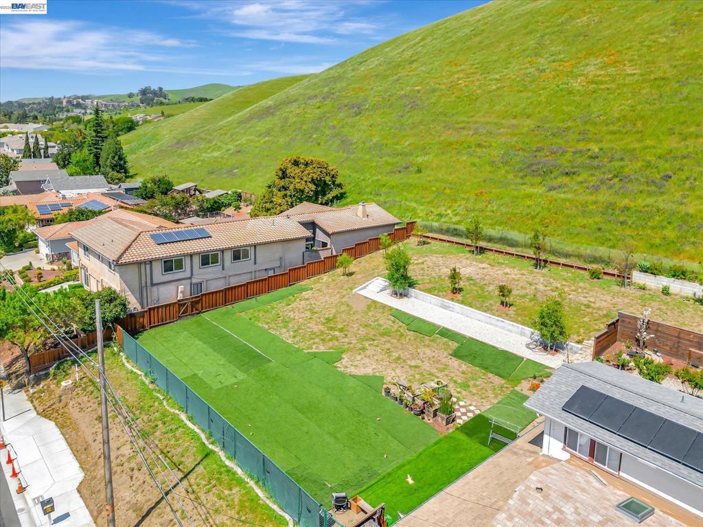 Photo of Listing #41127292