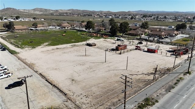 Rosamond Blvd, Rosamond