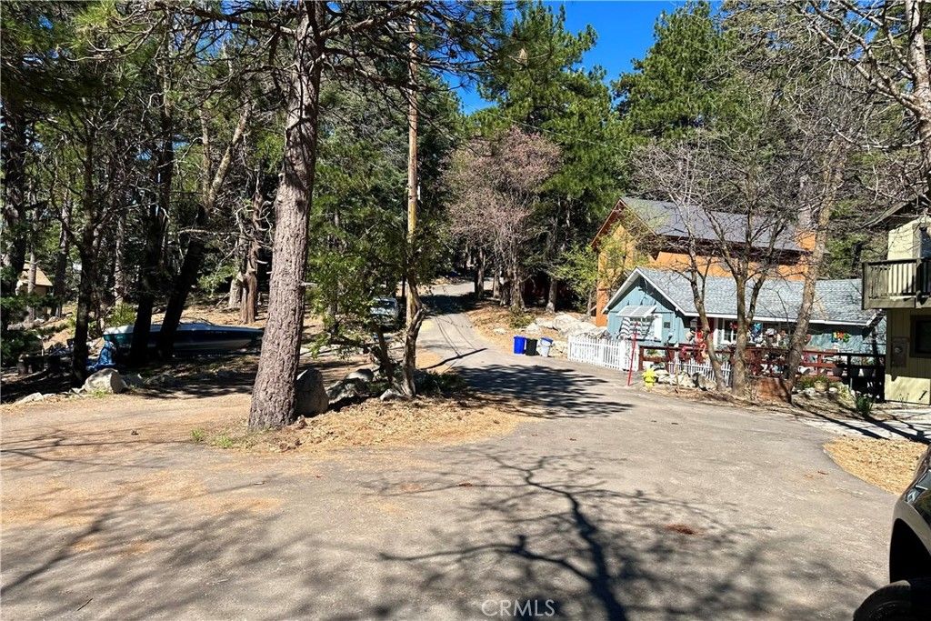 Lakeview Drive, Rimforest