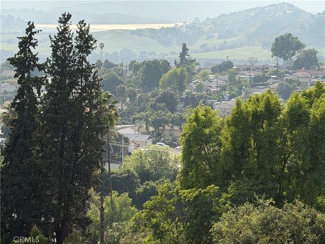 265 Encino Drive, Oak View