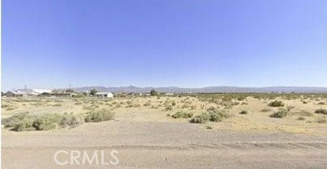 37613 Yermo, Yermo