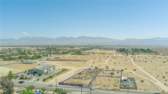 90 Palmdale Blvd, Sun Village