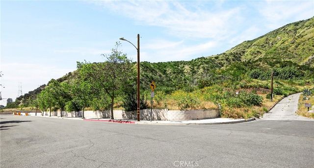 Opal Canyon Road, Duarte
