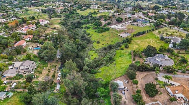 Sunset Grove Road, Fallbrook