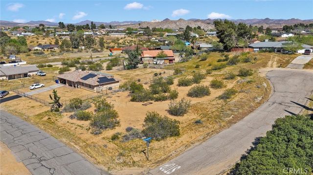 Barranca Way, Victorville