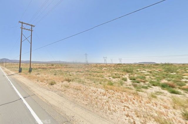 1 Hidden Springs Rd, Newberry Springs
