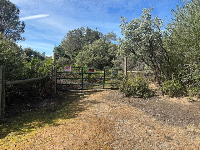 9 Acres Quartz Ridge Court, Coarsegold