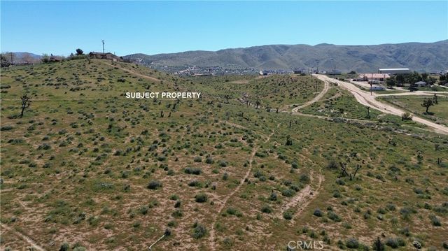 10111 Cerra Vista Street, Apple Valley