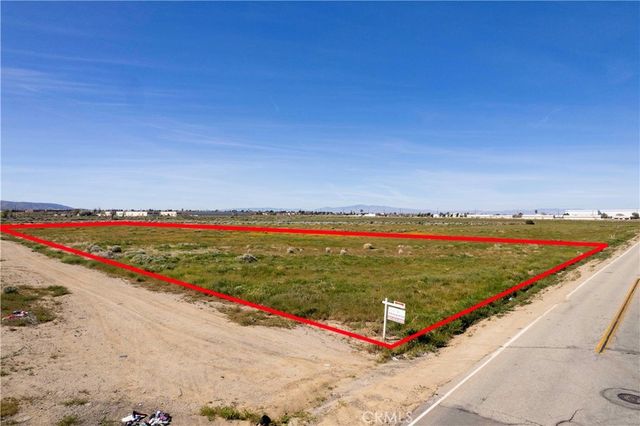 Avenue P-8, Palmdale