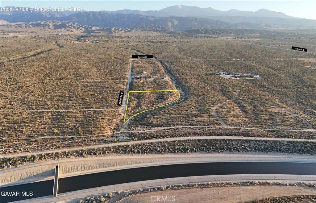 Photo of Listing #IV26063719