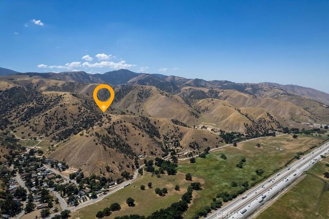 Lebec Road, Lebec