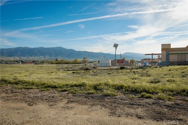 9 Challenger Drive, Tehachapi