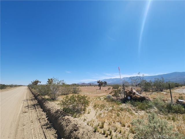 30600 Morningside Street, Lucerne Valley