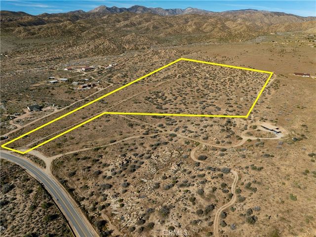 51856 Trails End Road, Pioneertown
