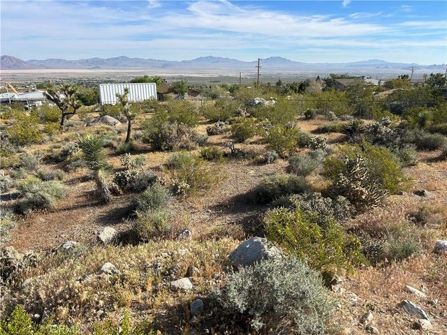 32410 Sapphire, Lucerne Valley