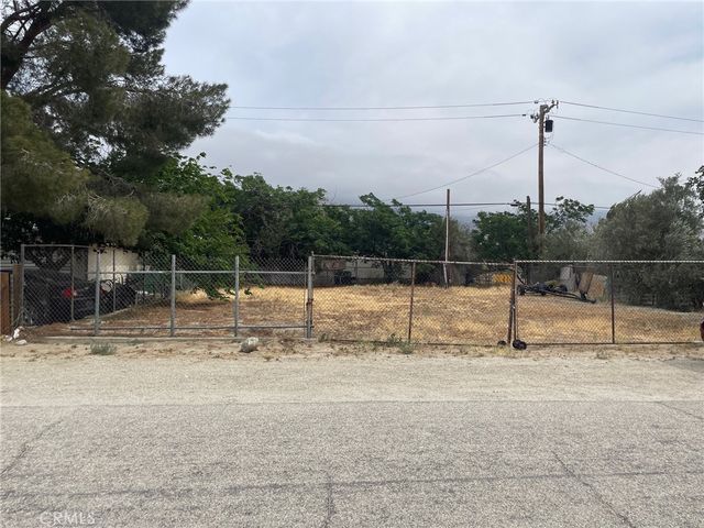 52286 Maxine, Cabazon