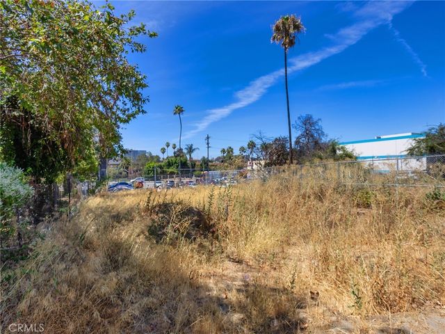 1014 Bartlett Street, Los Angeles