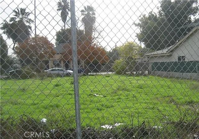 543 W. Center St., Pomona