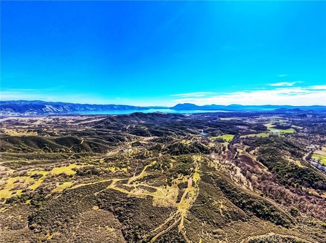 5553 Eickhoff Road, Lakeport