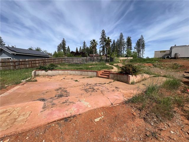 6644 Dolores, Paradise