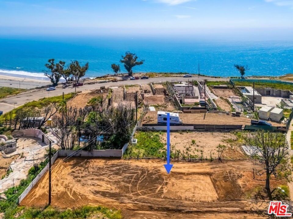 Photo of Listing #26671157