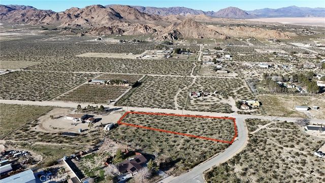 718 Clark Rd., Lucerne Valley