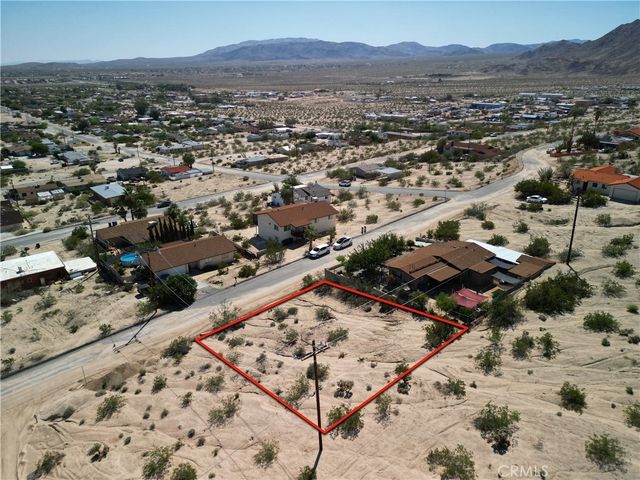 777 Hillside Avenue, 29 Palms